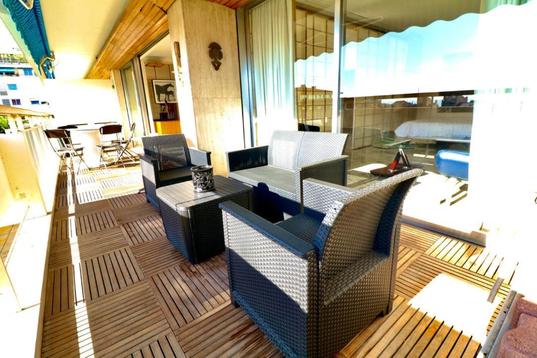 2, 3 And 4 Bedroom Sea View Forville Apartments 5 Mins From The Palais Кан Екстериор снимка