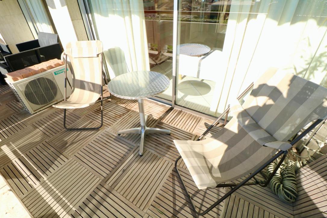 2, 3 And 4 Bedroom Sea View Forville Apartments 5 Mins From The Palais Кан Екстериор снимка