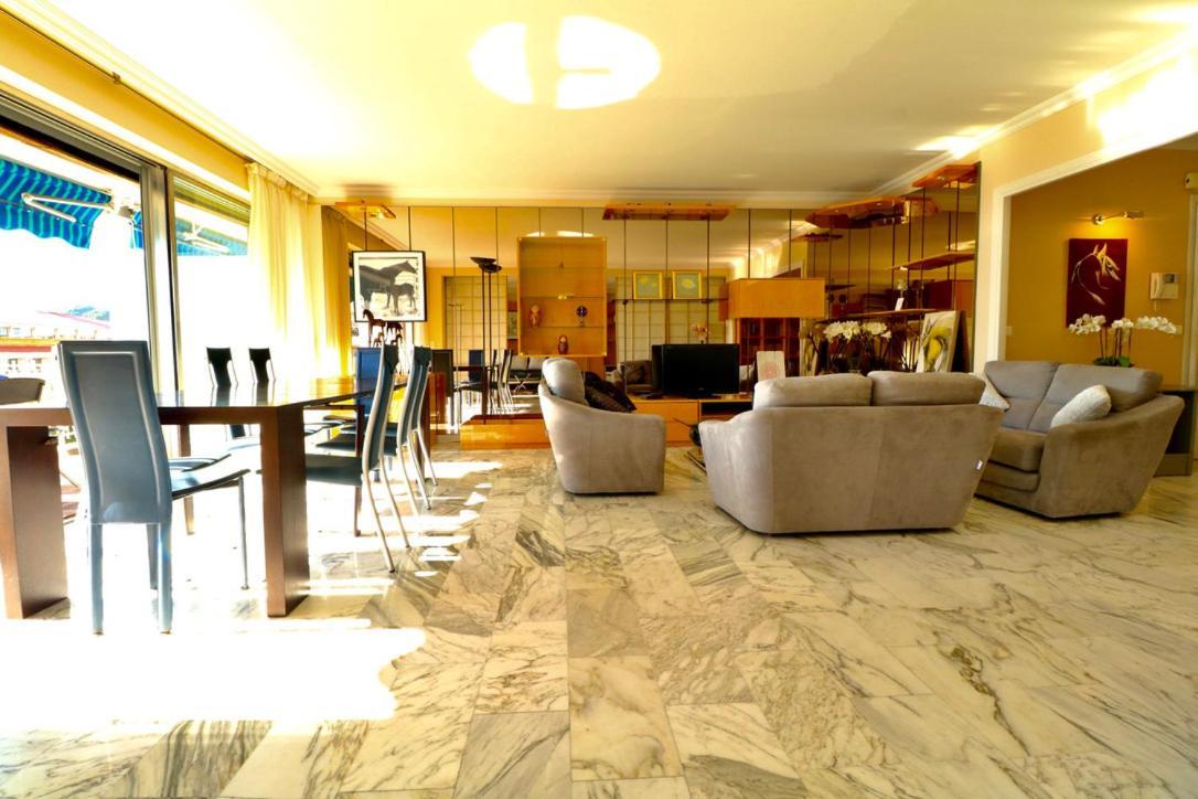 2, 3 And 4 Bedroom Sea View Forville Apartments 5 Mins From The Palais Кан Екстериор снимка