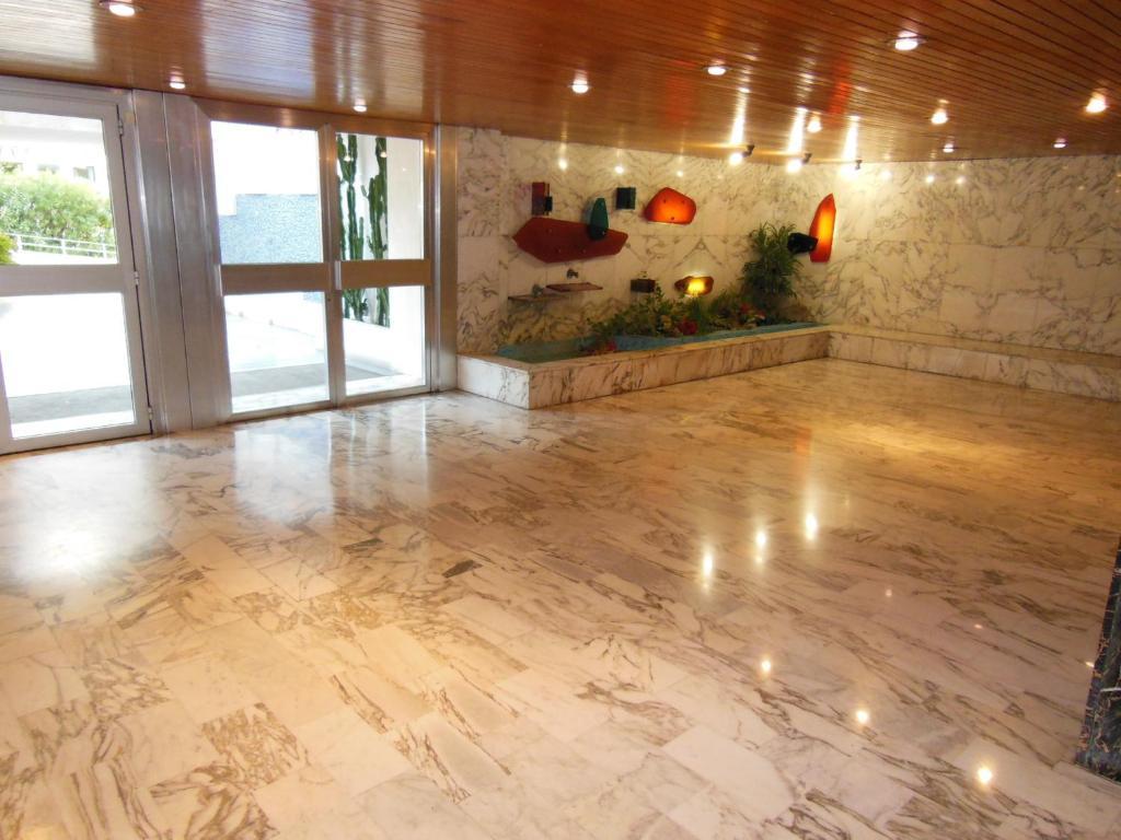 2, 3 And 4 Bedroom Sea View Forville Apartments 5 Mins From The Palais Кан Стая снимка