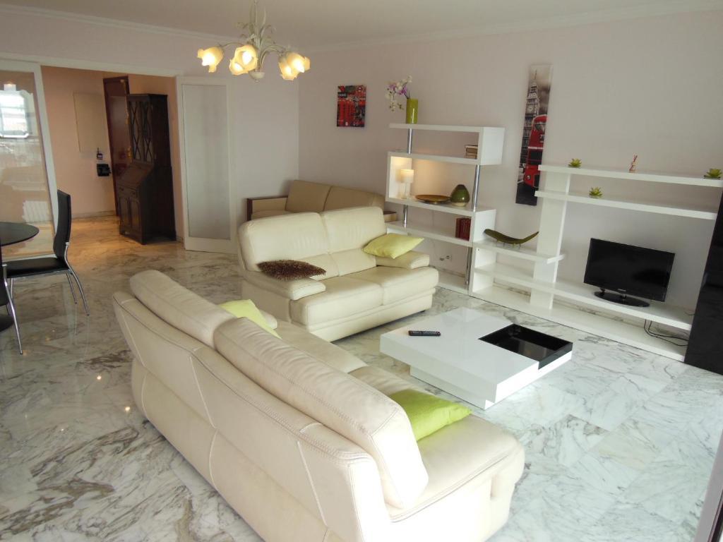 2, 3 And 4 Bedroom Sea View Forville Apartments 5 Mins From The Palais Кан Стая снимка