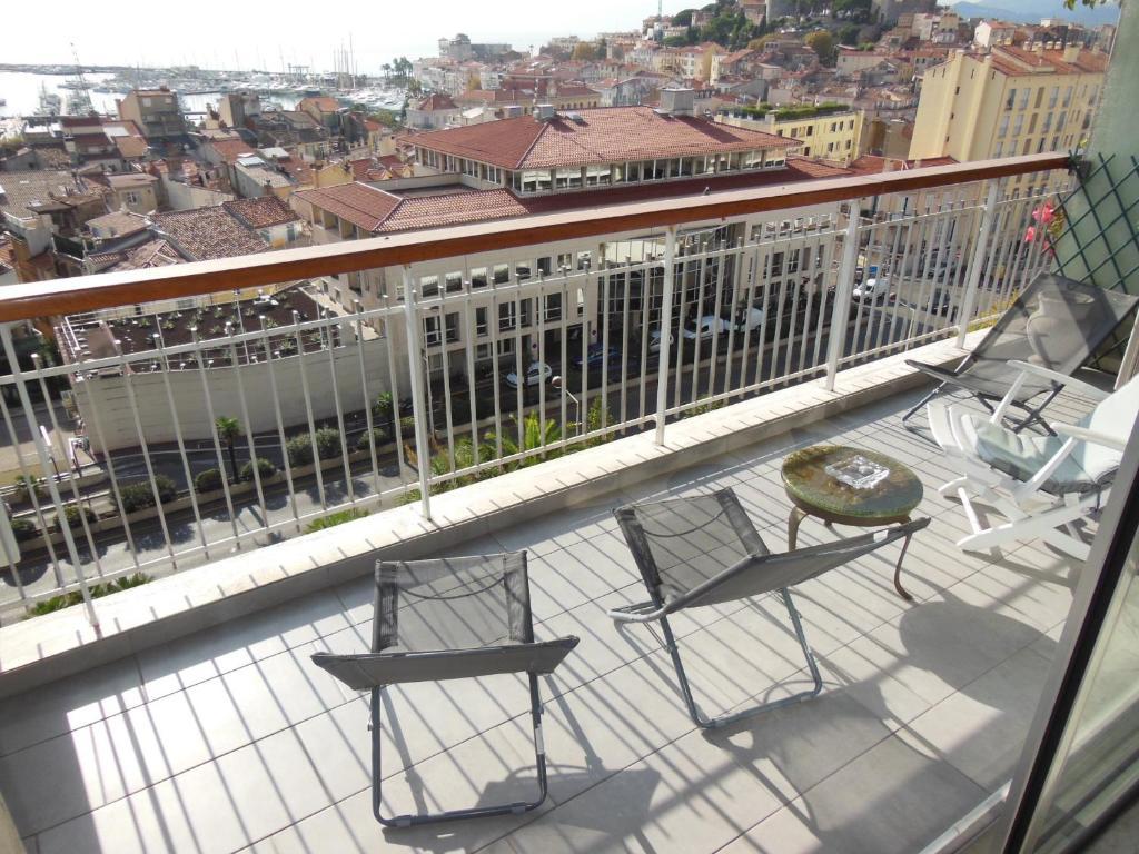 2, 3 And 4 Bedroom Sea View Forville Apartments 5 Mins From The Palais Кан Стая снимка