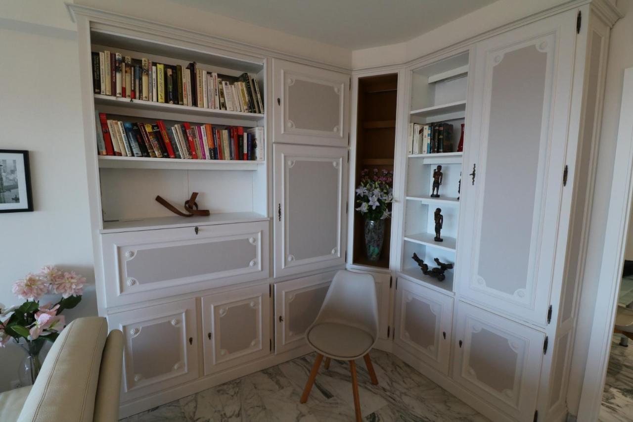 2, 3 And 4 Bedroom Sea View Forville Apartments 5 Mins From The Palais Кан Екстериор снимка